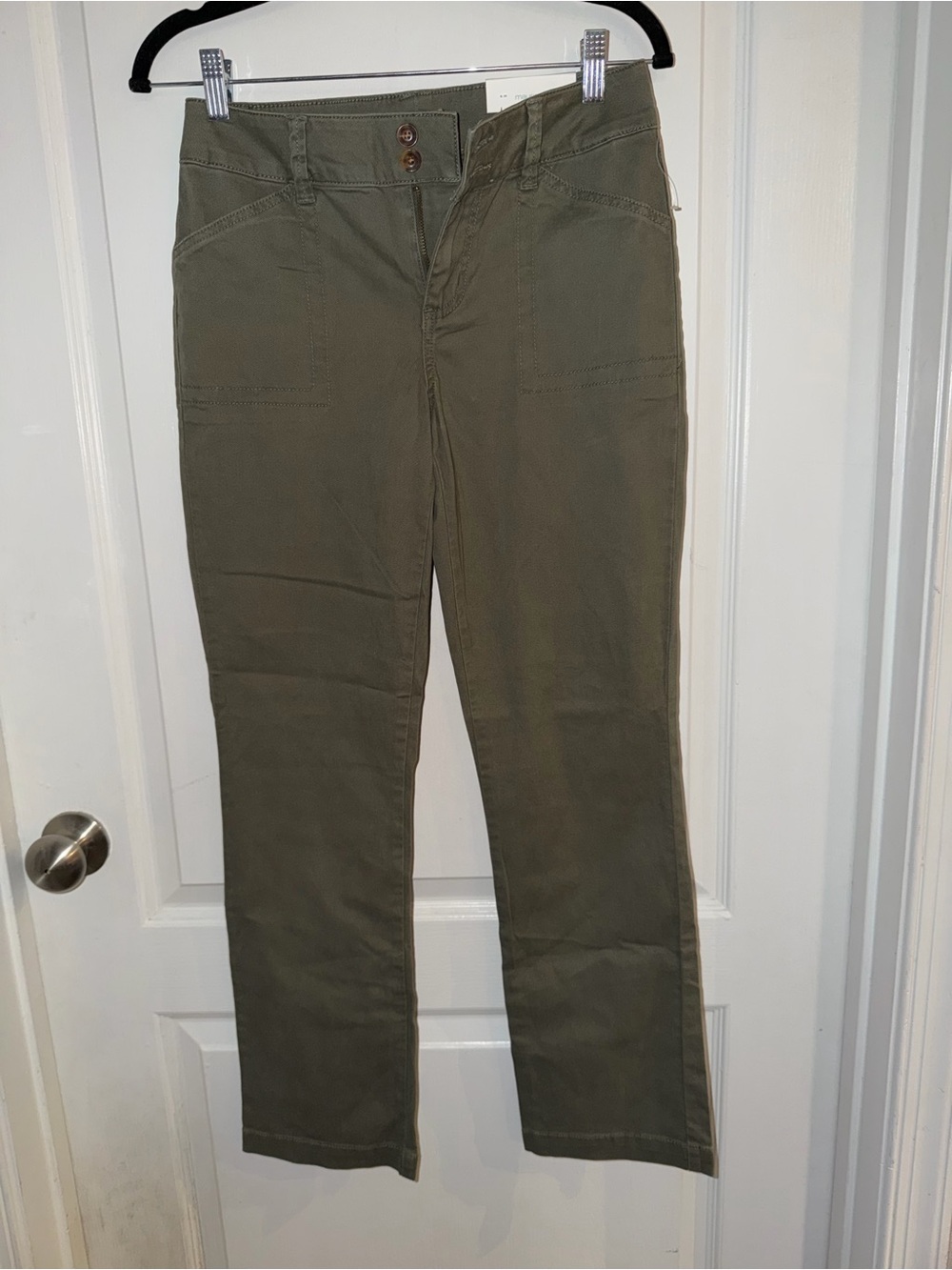 Maurices green slim boot chino, NWT